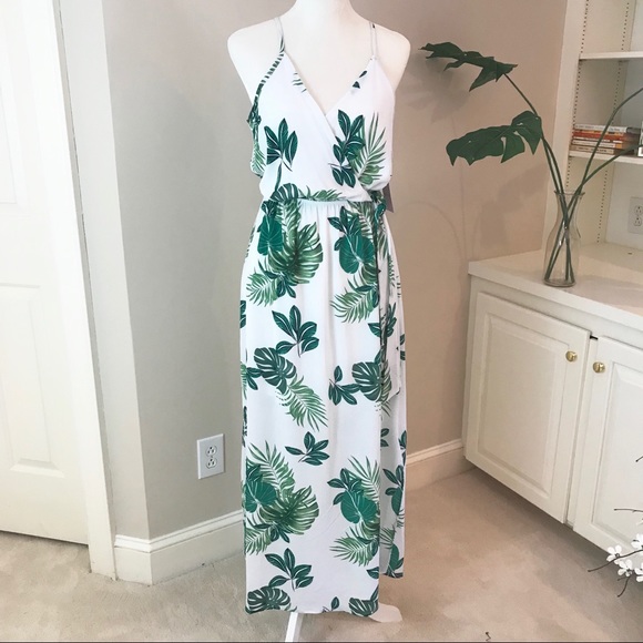 Dream of Me Dresses & Skirts - Last chance!!! NWT Palm Print Maxi Dress L